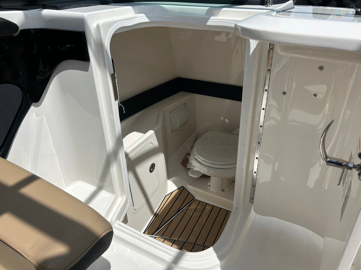 2026 Sea Ray SLX 280
