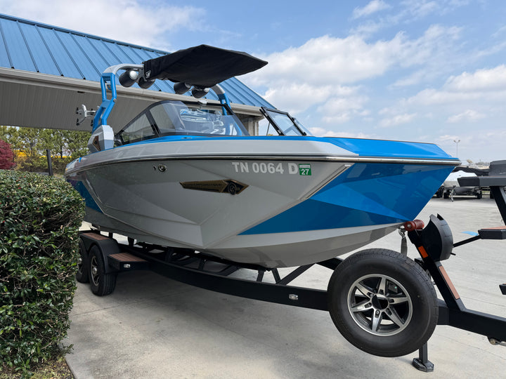 2021 Nautique G23