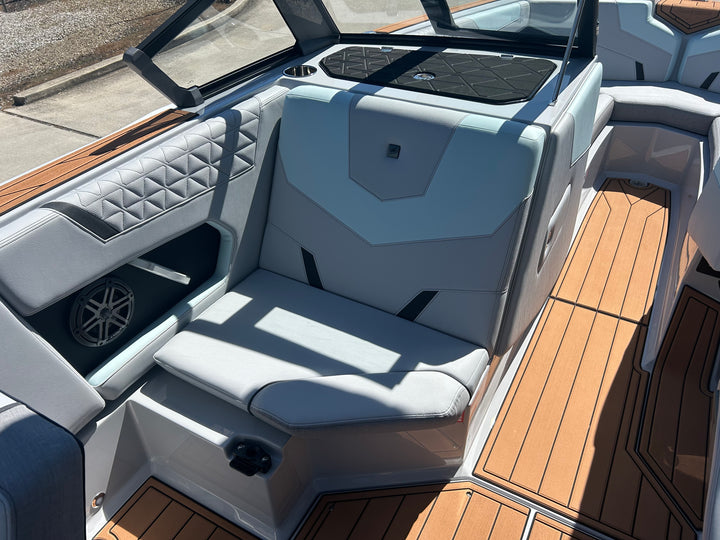 2026 Nautique GS22