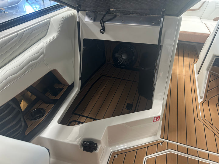 2026 Nautique G23