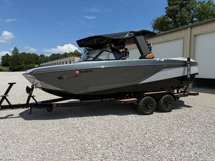 2024 Nautique G21