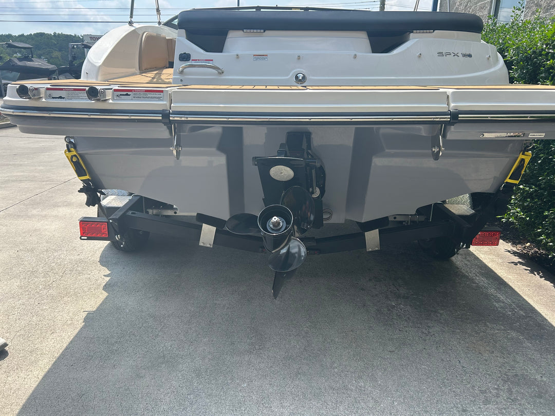 2023 Sea Ray SPX 190