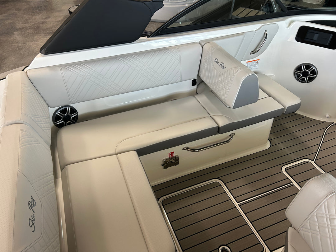 2026 Sea Ray SDX 230