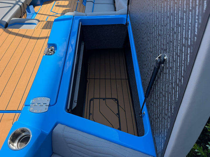 2027 Nautique G23