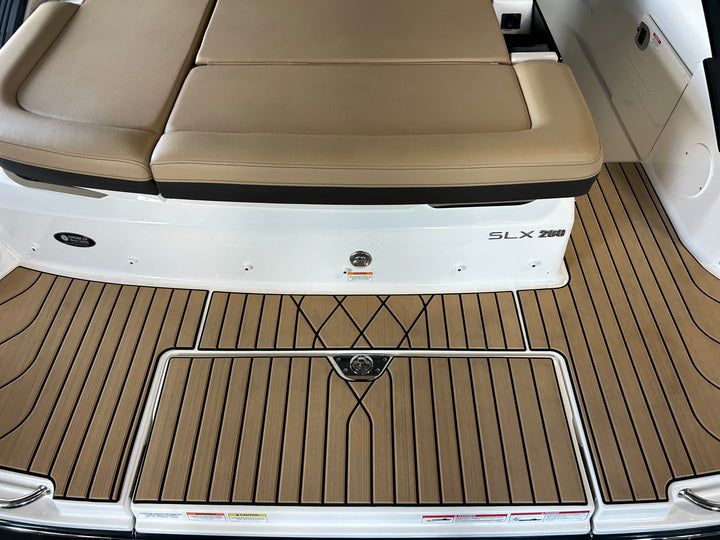 2026 Sea Ray SLX 260