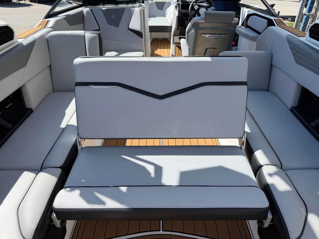 2023 Nautique S25