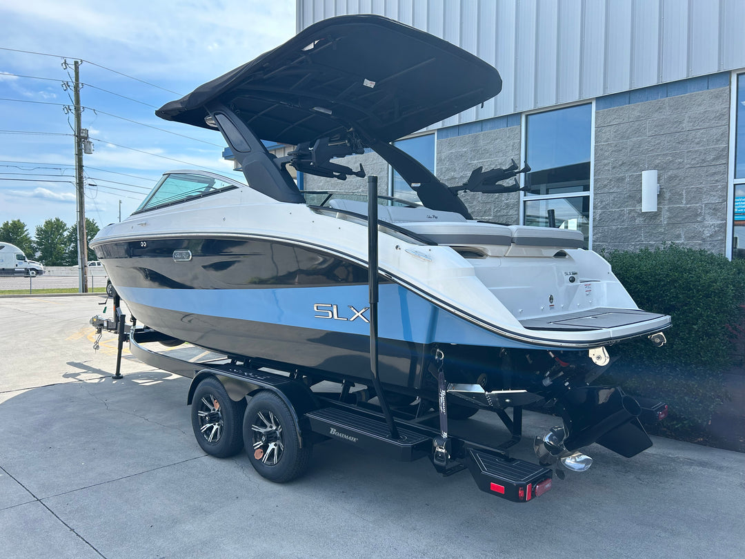 2024 Searay 260SLX-Surf BLK/QUANTUM