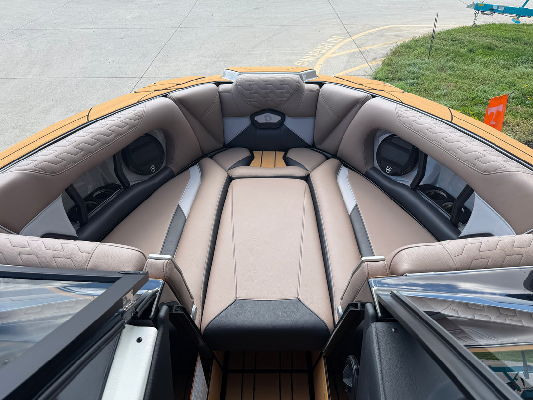 2026 Centurion Ri245