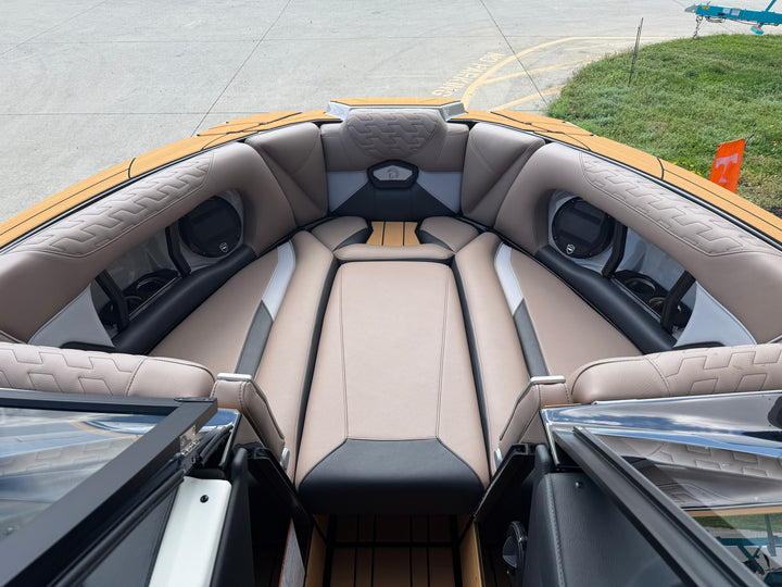 2026 Centurion Ri245