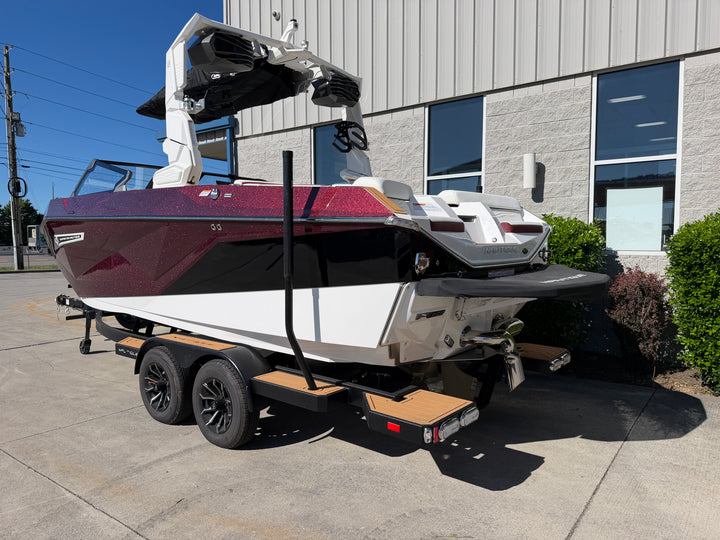 2026 Nautique G21