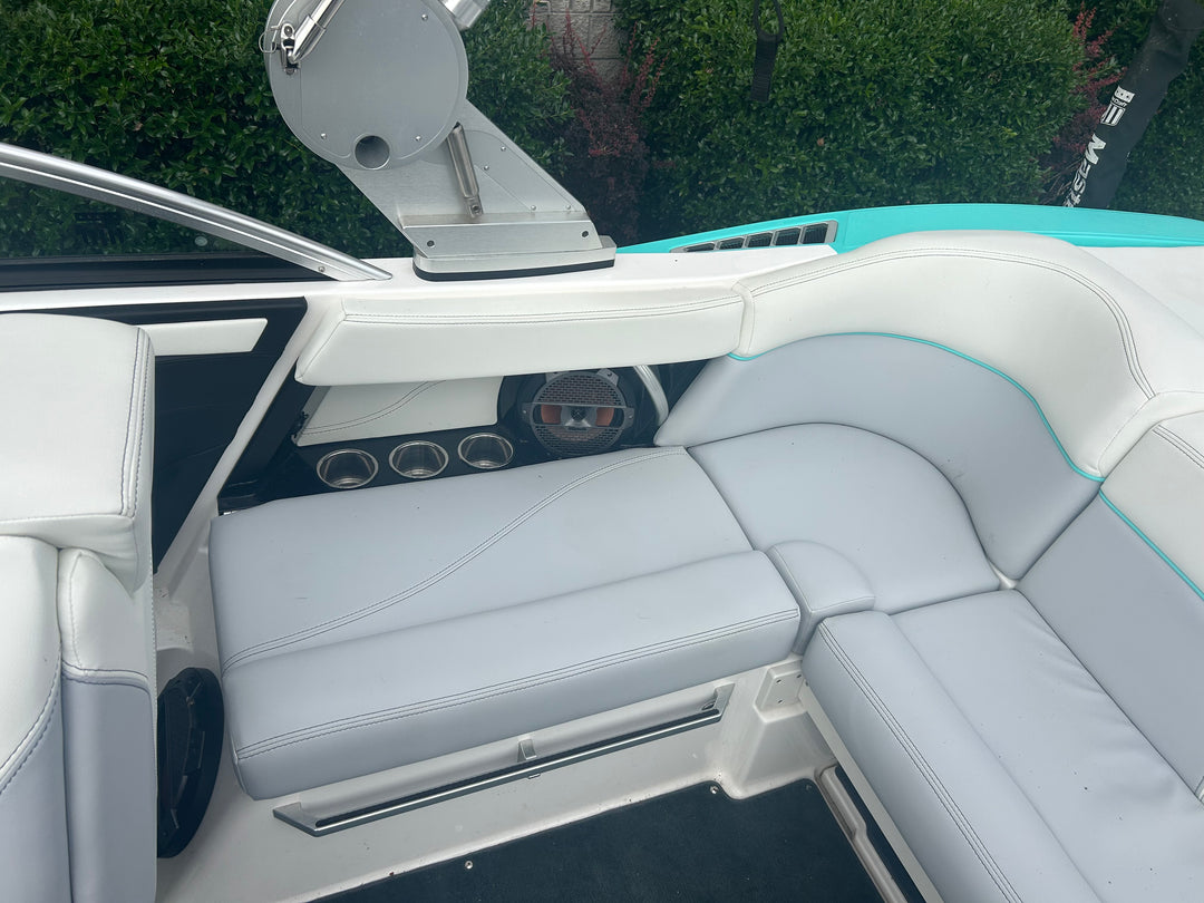 2021 Mastercraft XT21