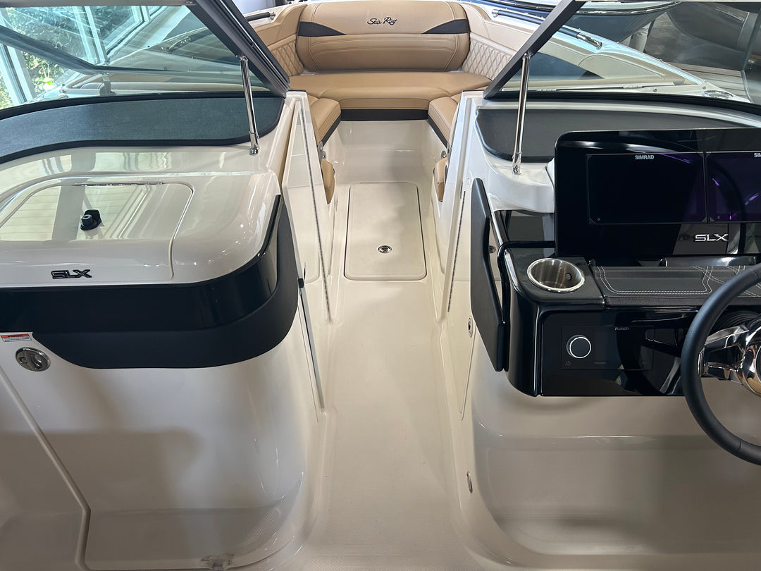 2026 Sea Ray SLX 260
