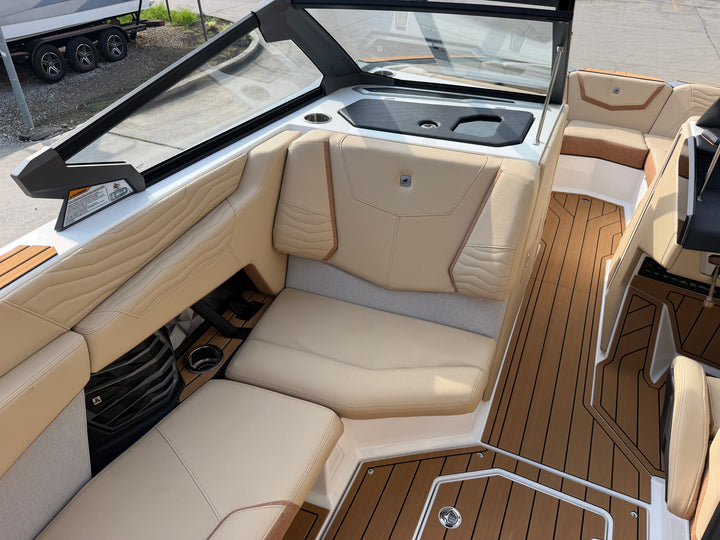 2026 Nautique G23