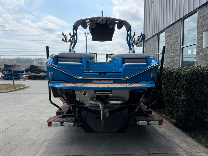 2021 Nautique G23