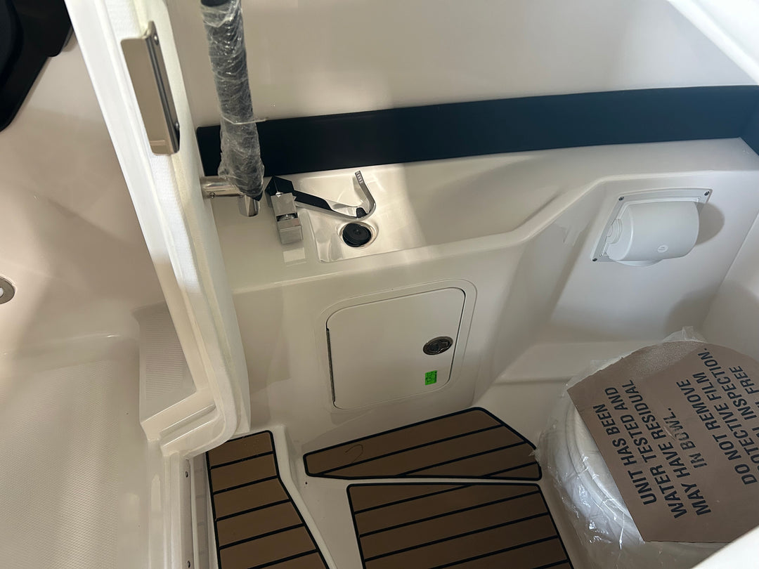 2026 Sea Ray SLX 260