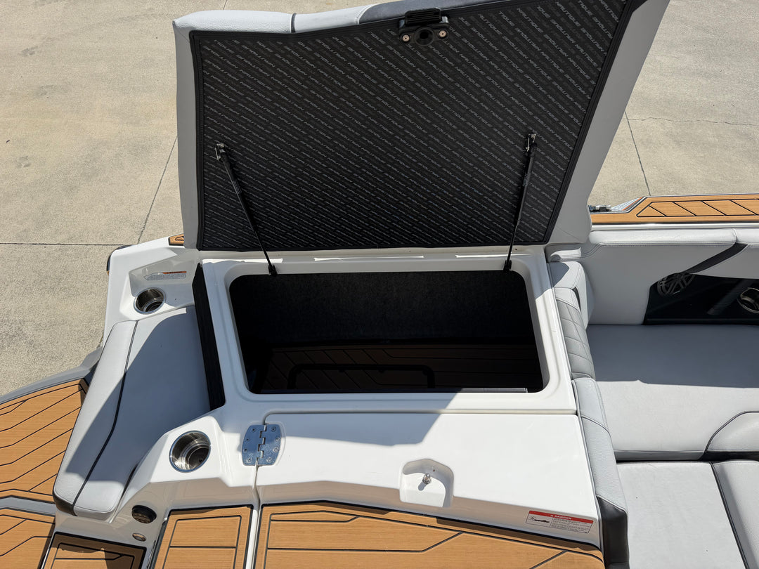 2023 Nautique S25