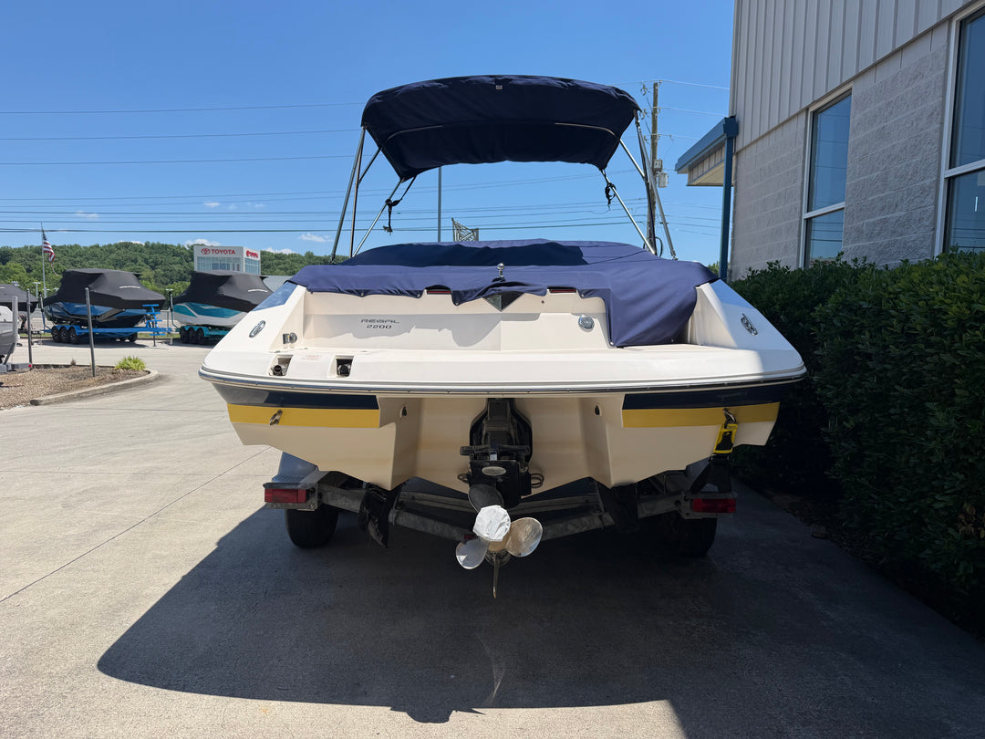 2006 Regal 2200