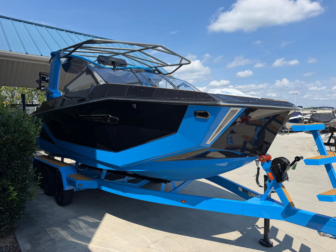 2027 Nautique G23