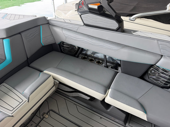 2025 Nautique G23