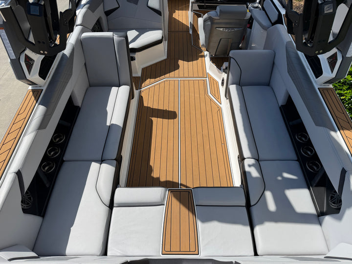 2023 Nautique S25