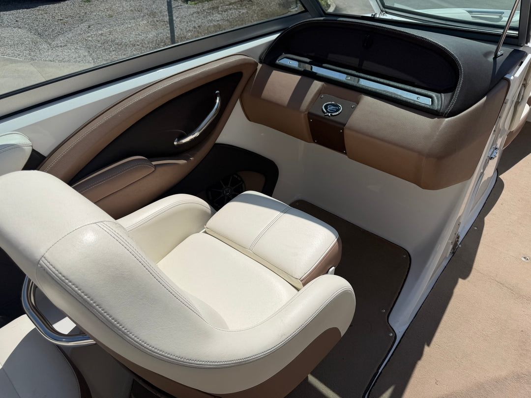 2014 Cobalt 242