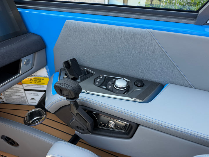 2027 Nautique G23