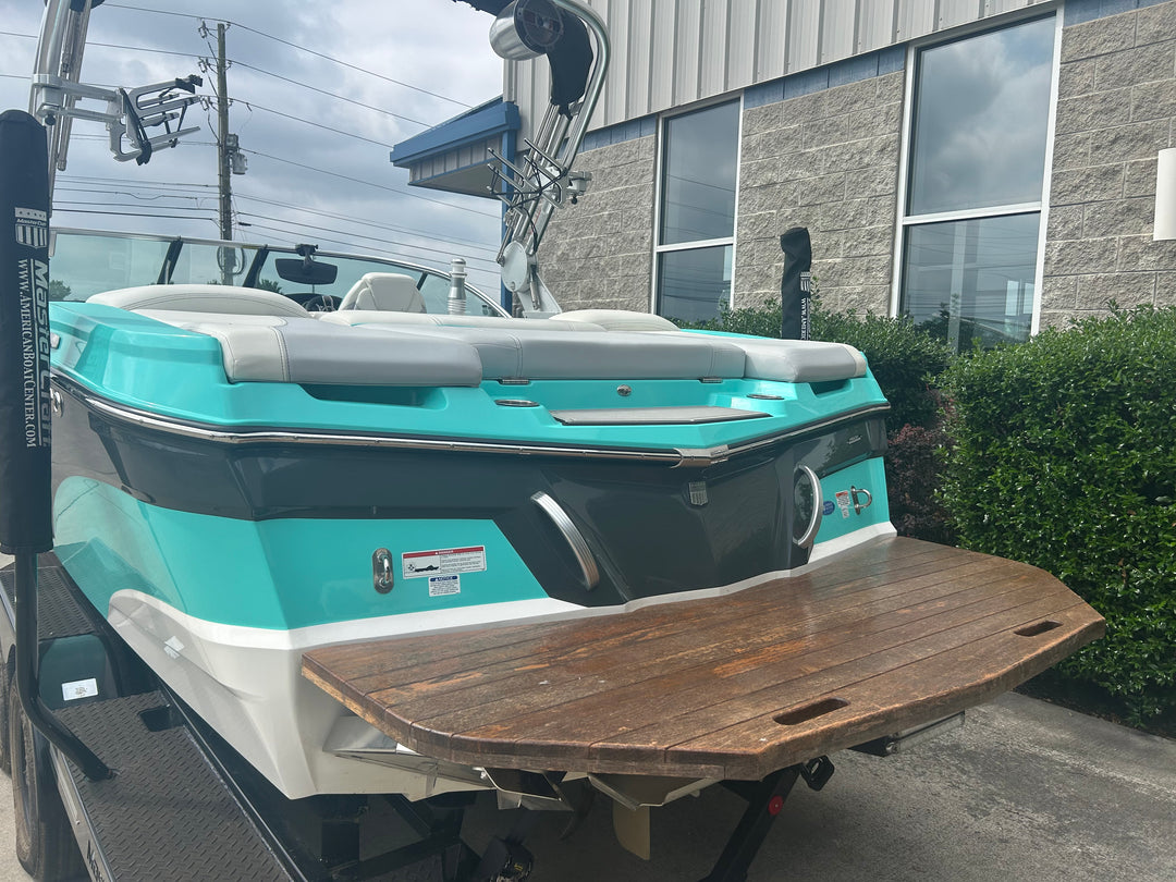 2021 Mastercraft XT21