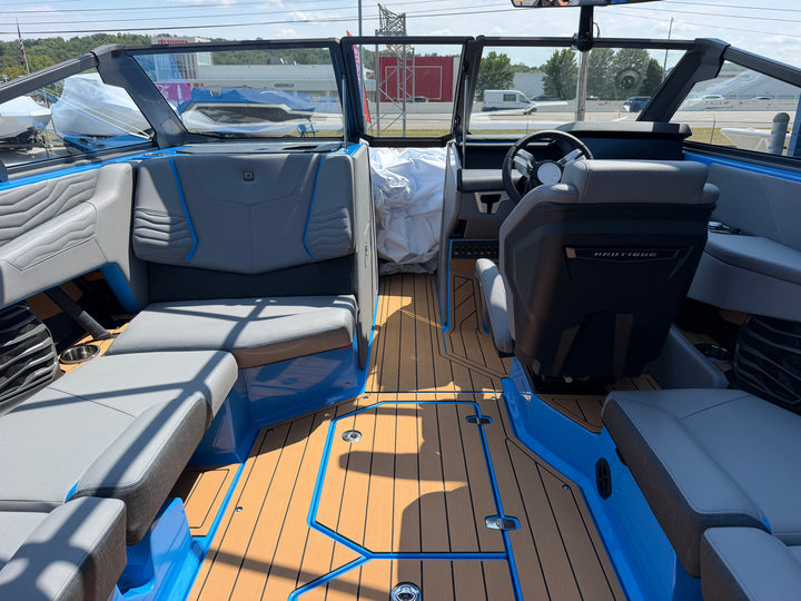 2027 Nautique G23