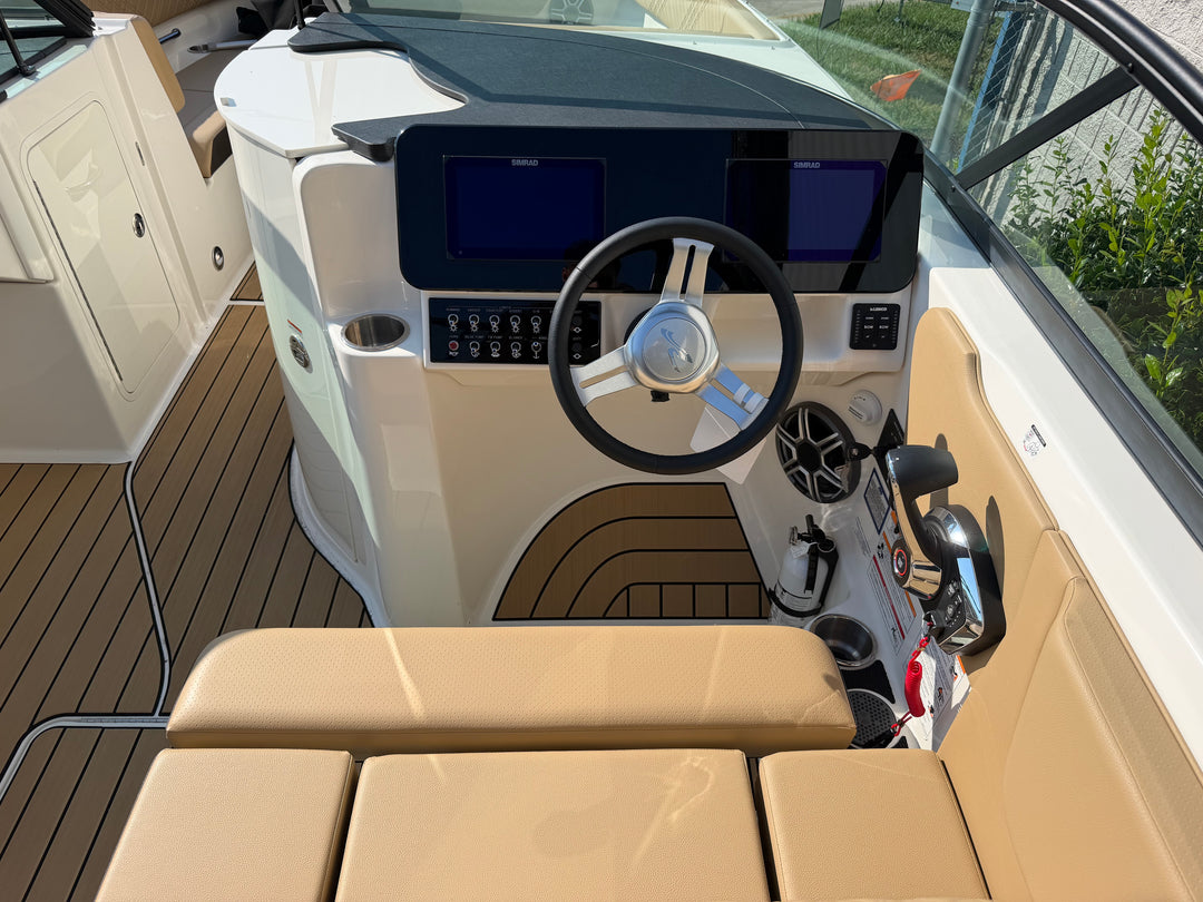 2026 Sea Ray SDX 270