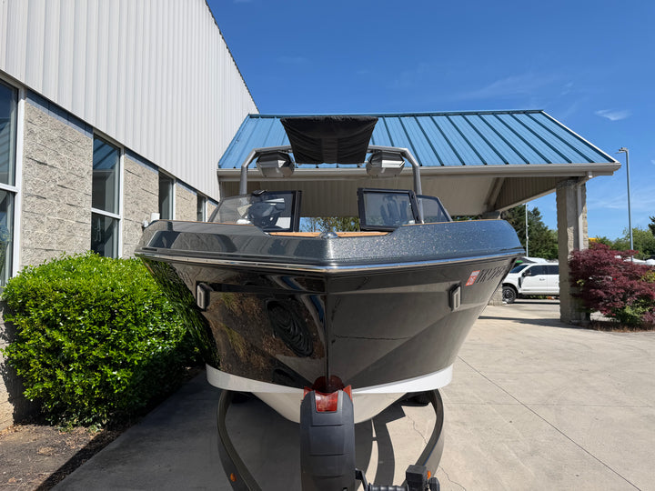2023 Nautique S25