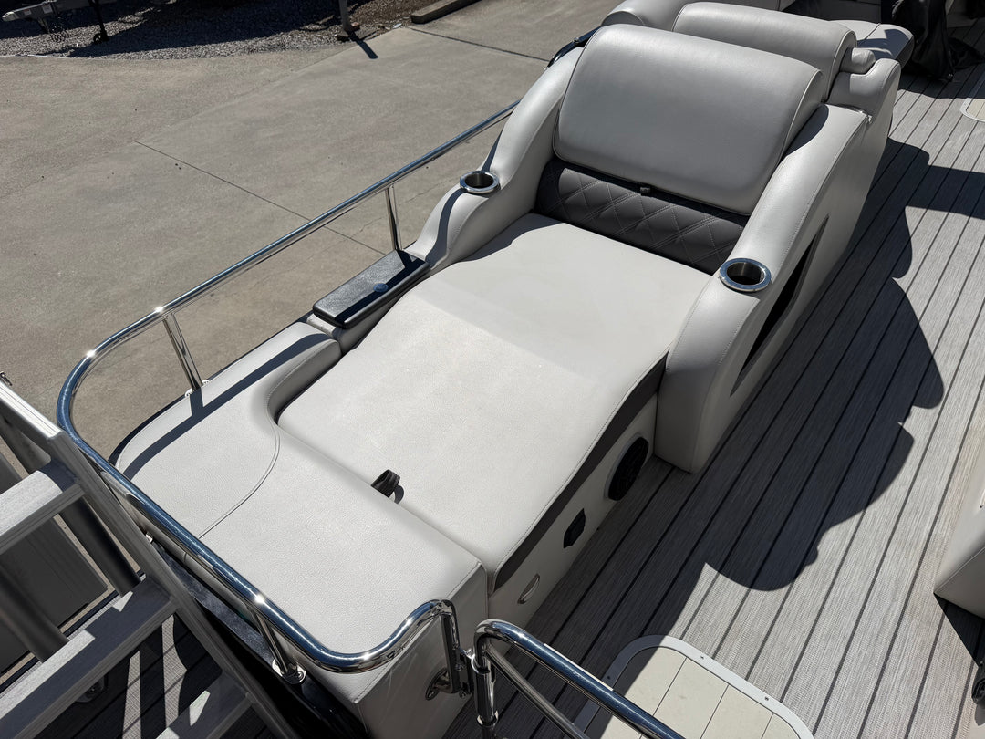 2021 G3 SunCatcher EL324SS