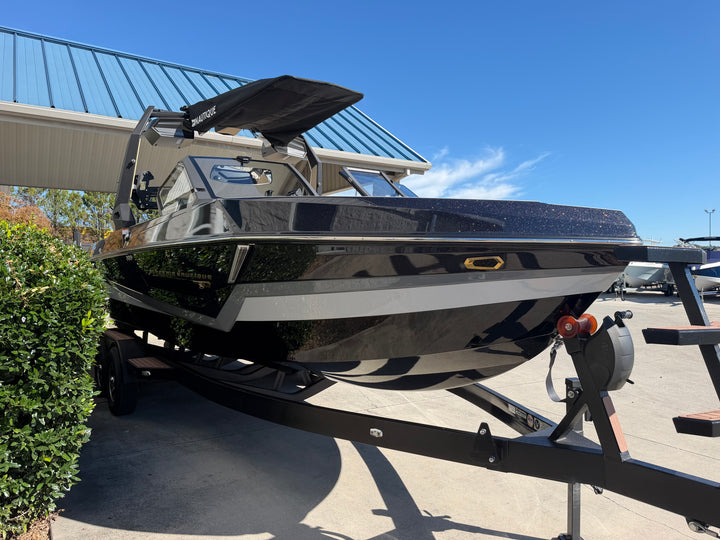 2027 Nautique S25