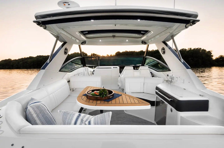 2027 Sea Ray Sundancer 320
