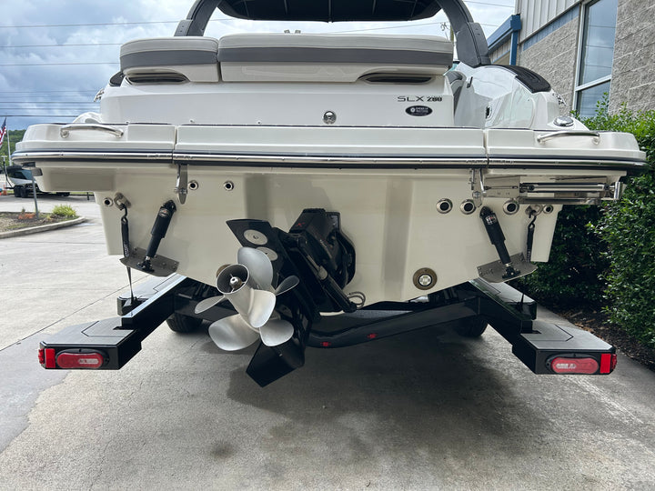 2023 Sea Ray SLX 260