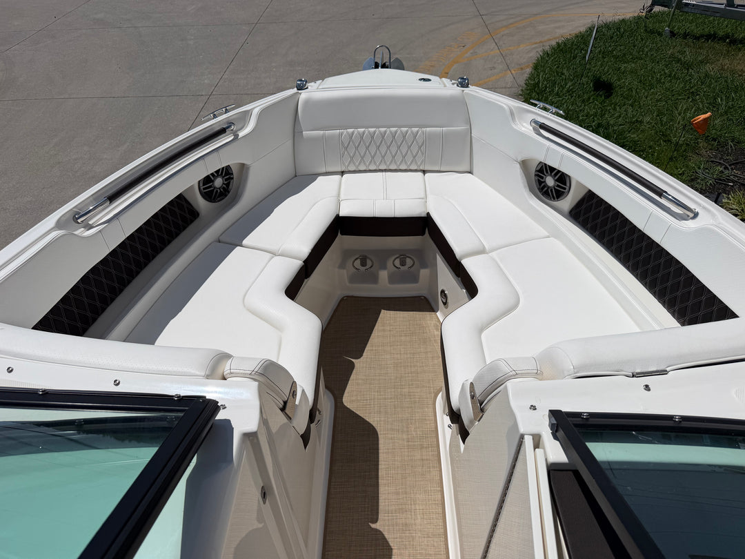 2022 Sea Ray SLX 250