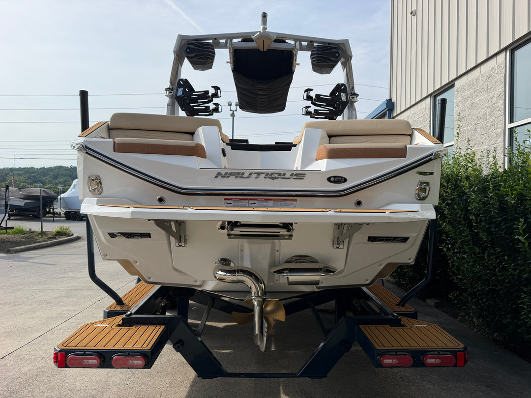 2026 Nautique G23