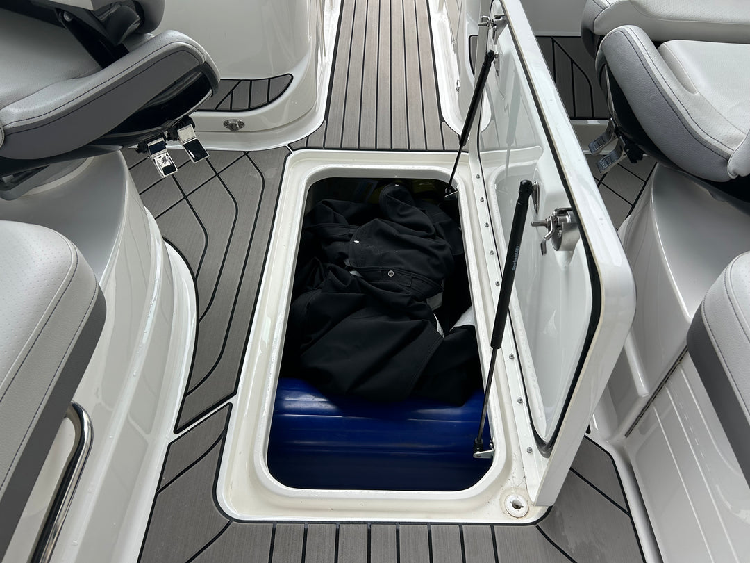 2023 Sea Ray SLX 260