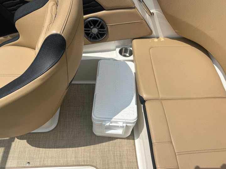 2023 Sea Ray SPX 190
