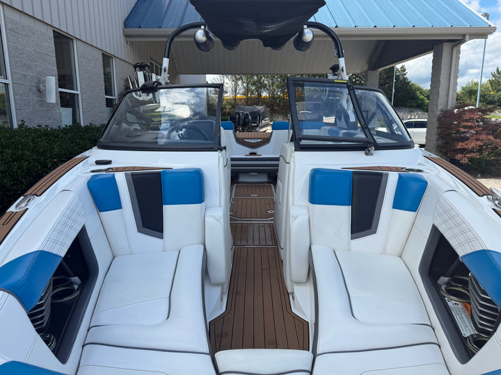 2017 Nautique G23