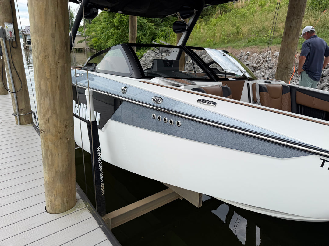 2022 Malibu M220