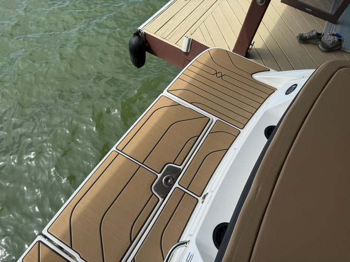 2025 Sea Ray SPX 210