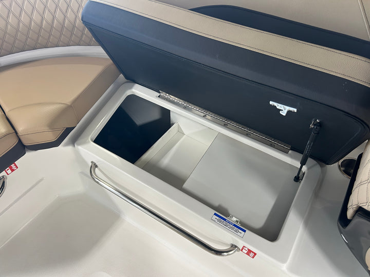 2026 Sea Ray SLX 260