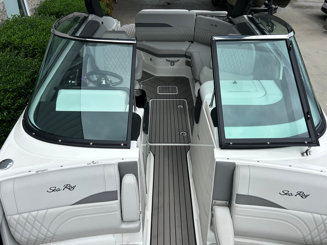 2023 Sea Ray SLX 260