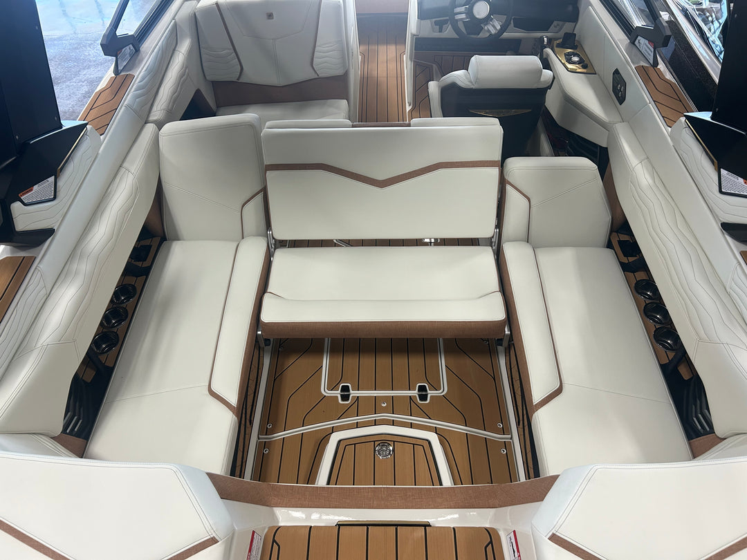 2026 Nautique G23