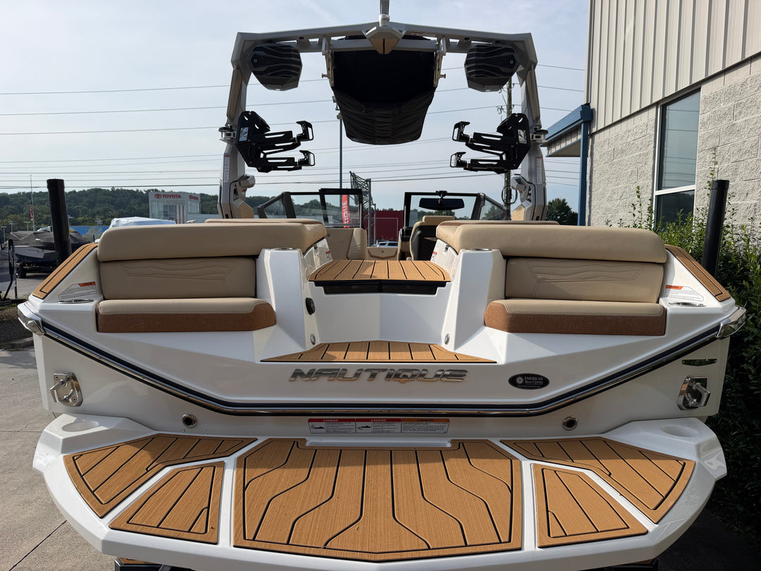 2026 Nautique G23