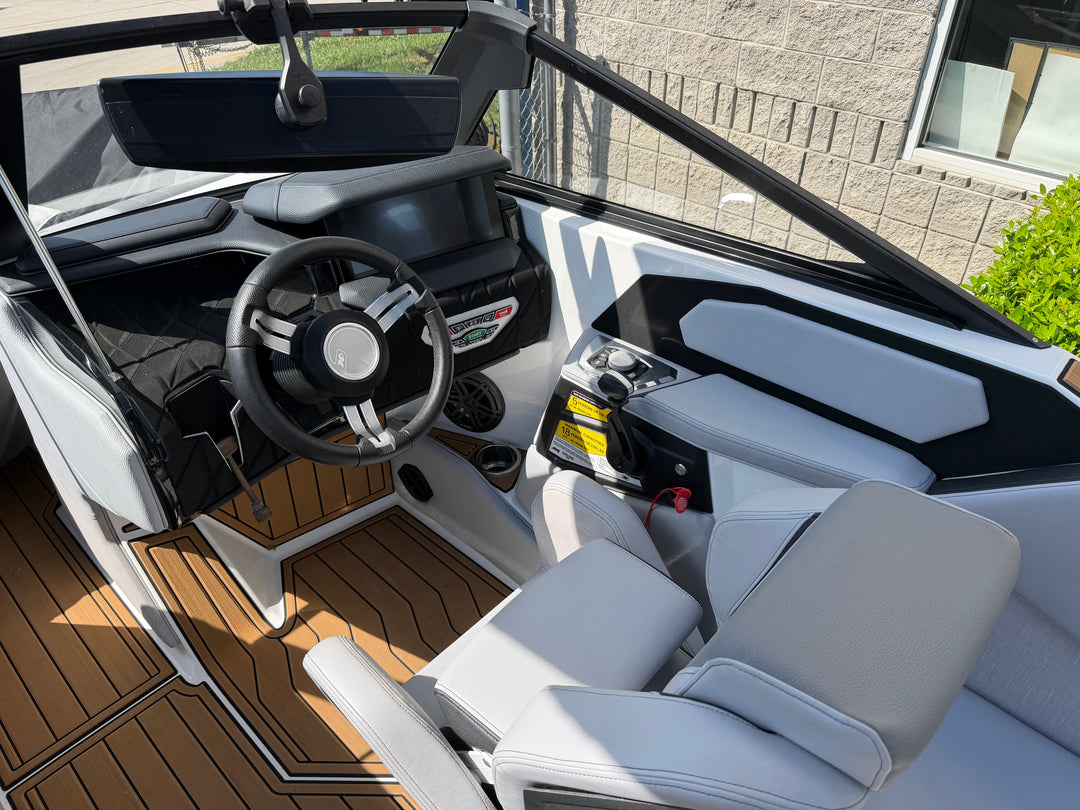 2023 Nautique S25