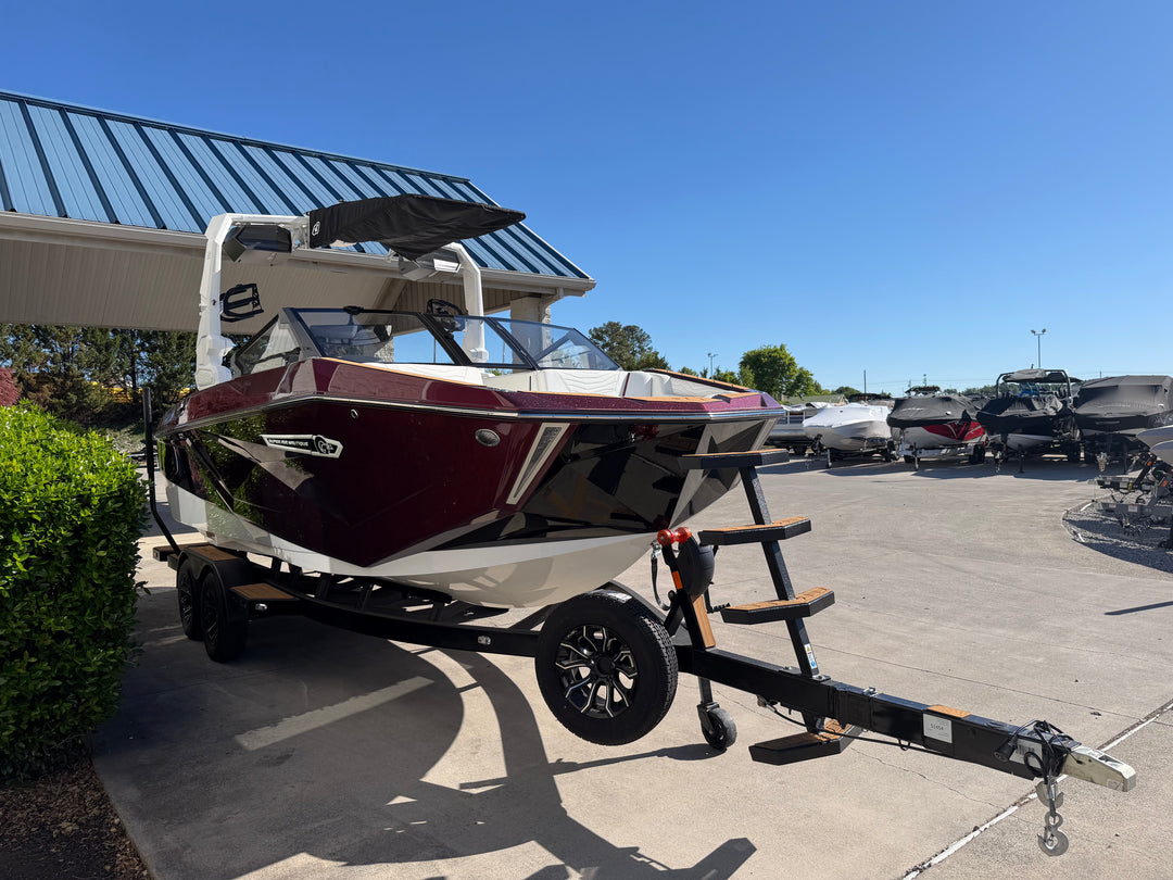 2026 Nautique G21