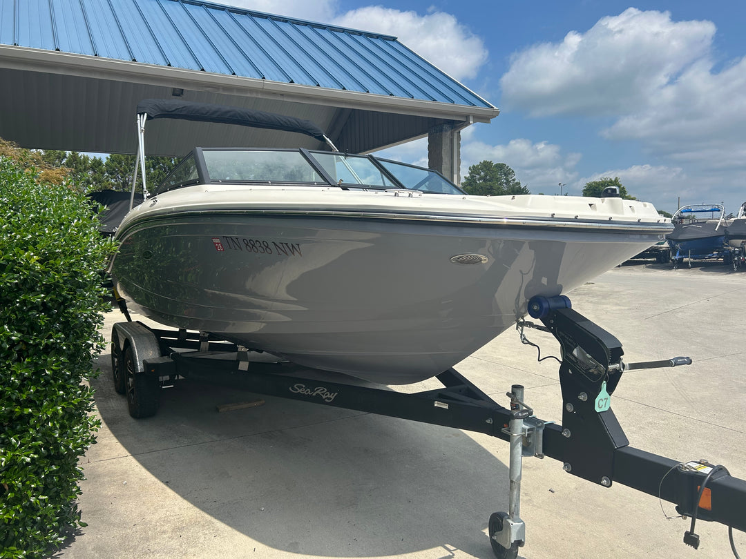2023 Sea Ray SPX 190