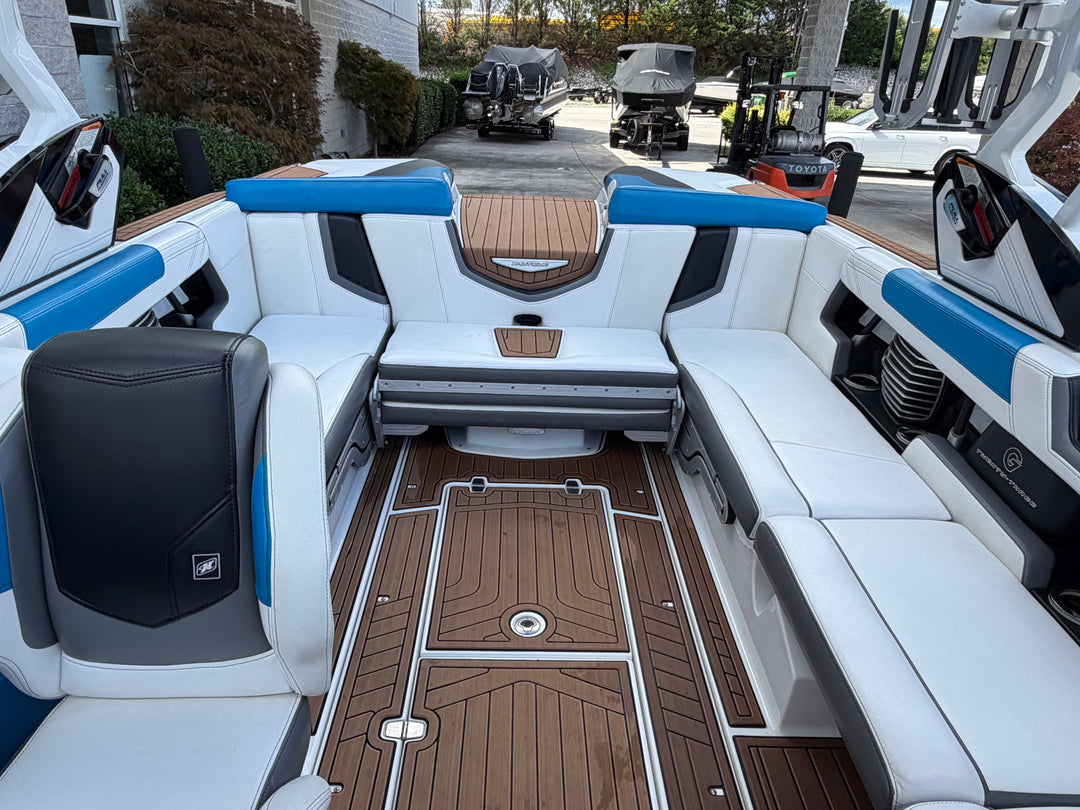 2017 Nautique G23