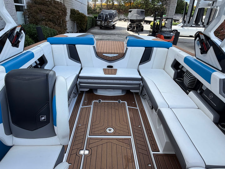 2017 Nautique G23